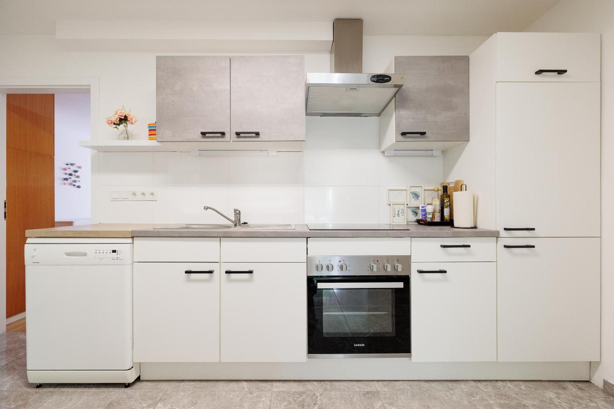 Cozy, Spacious And Charming 4 Bedrooms Apartament Виена Екстериор снимка