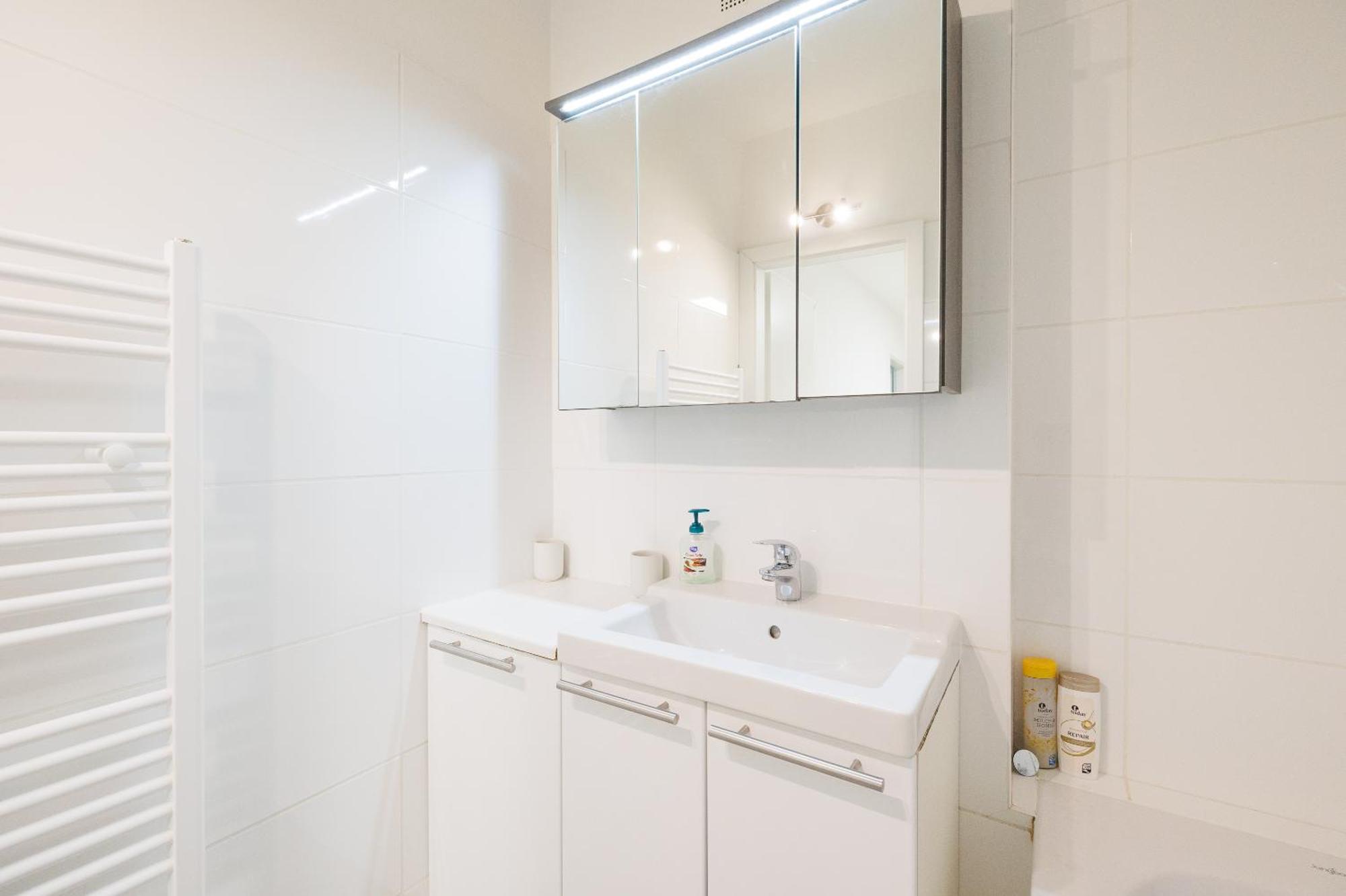 Cozy, Spacious And Charming 4 Bedrooms Apartament Виена Екстериор снимка