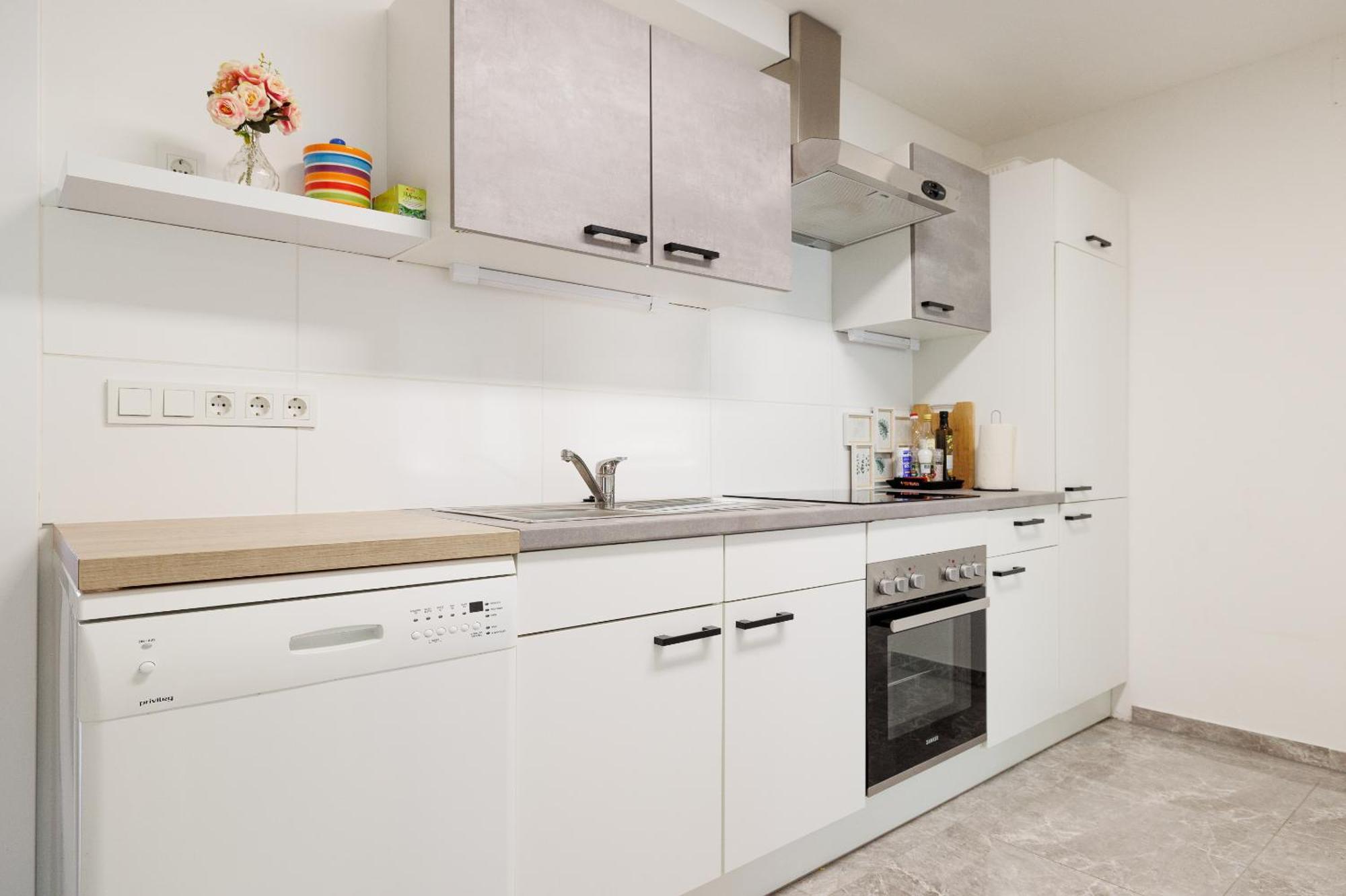 Cozy, Spacious And Charming 4 Bedrooms Apartament Виена Екстериор снимка